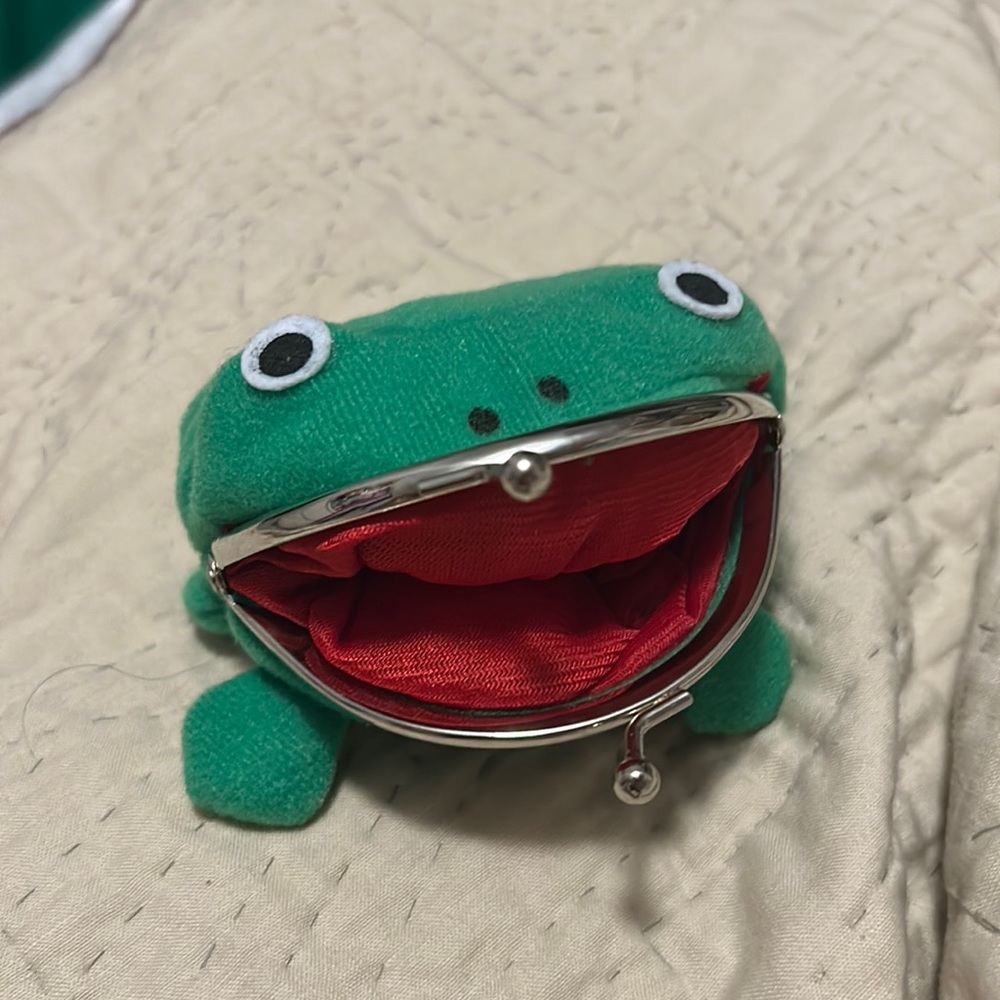 NEW Naruto Frog Coin Purse